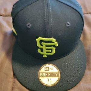 SAN FRANCISCO GIANTS NEW ERA 59FIFTY SIDE PATCH HAT 7 1/2 GREEN W LIME GREEN UV